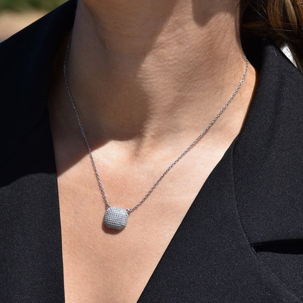 Collier avec zircons