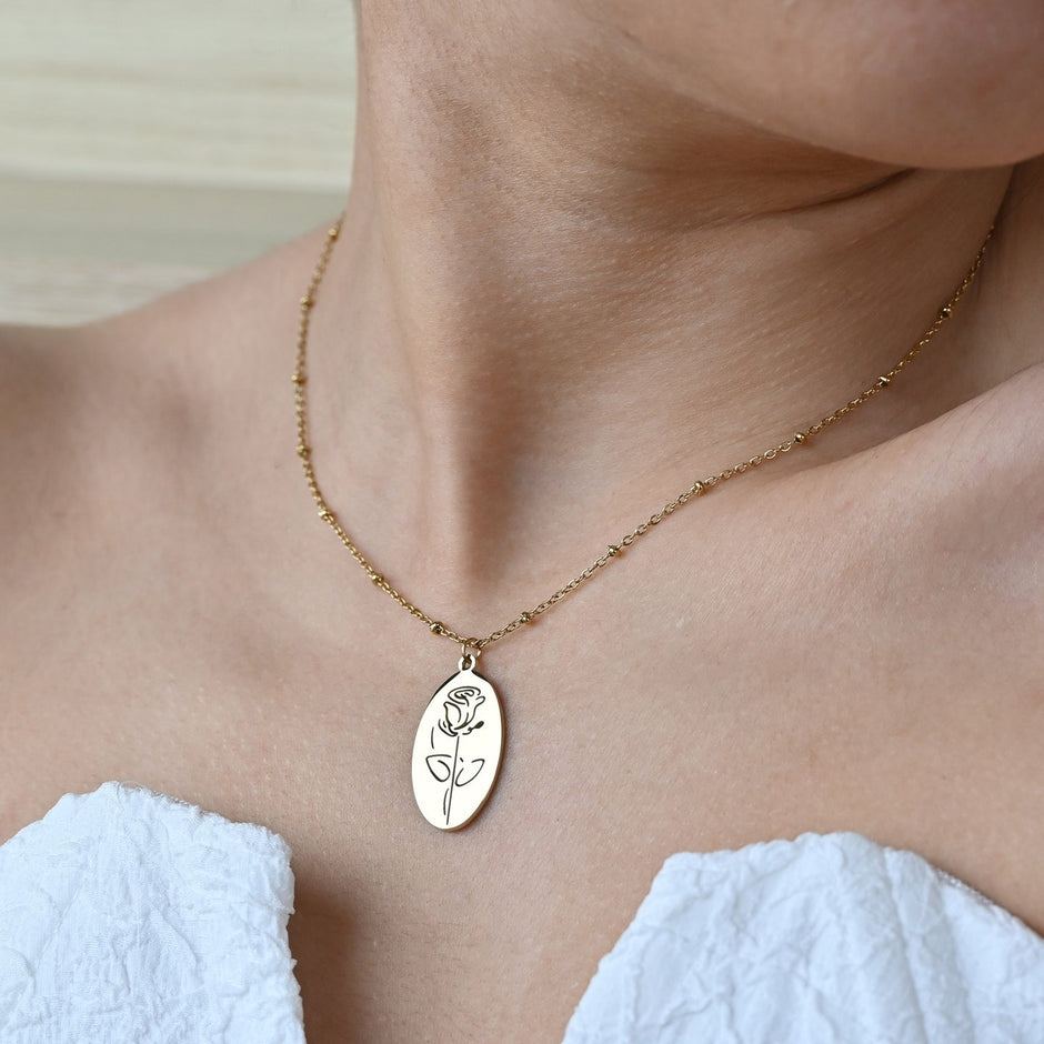 Collier lisse avec rose