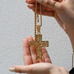 Collier avec croix