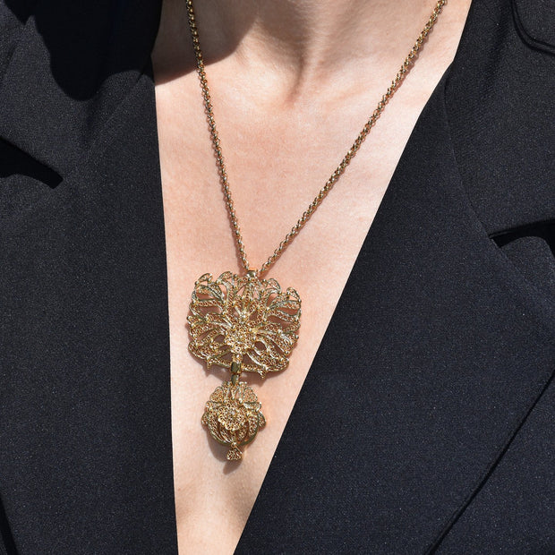 Collier laça traditionnelle
