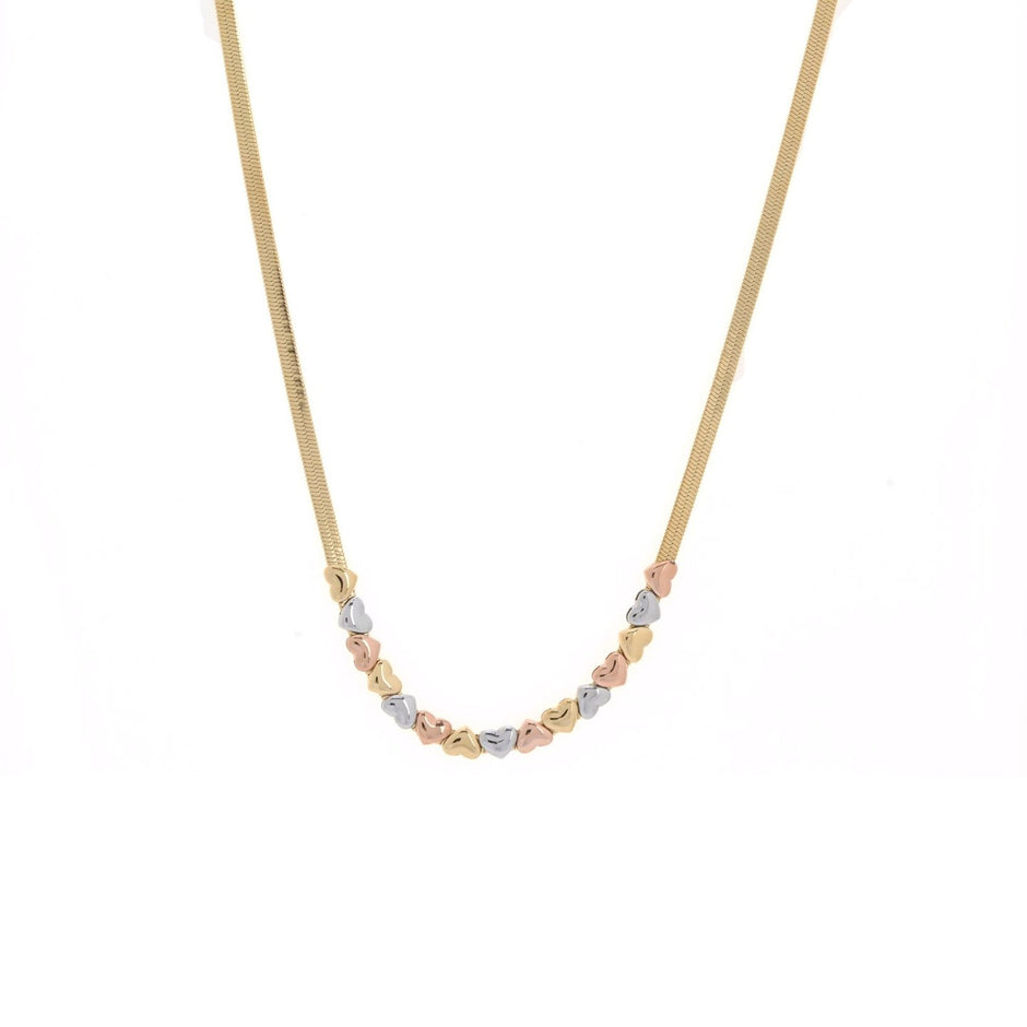 Collier avec cœurs en acier
