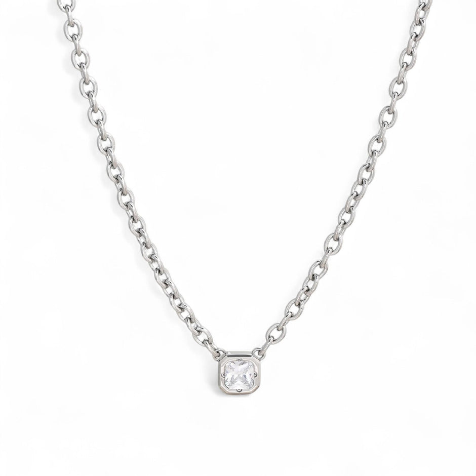 Collier avec zirconia