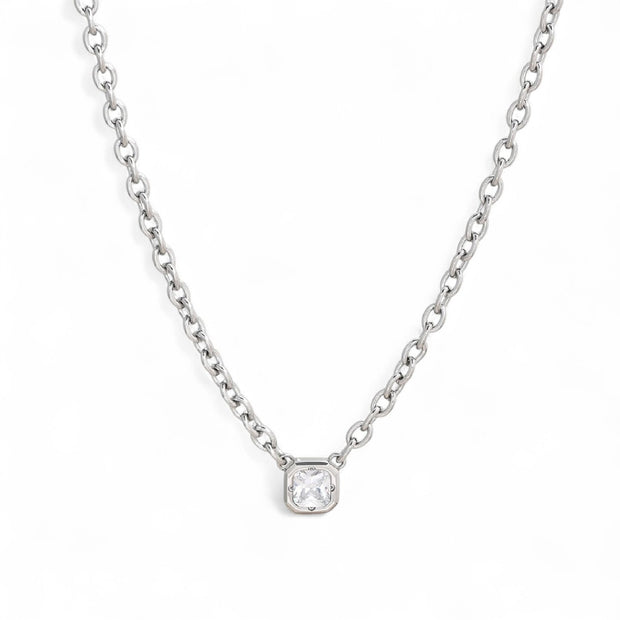 Collier avec zirconia