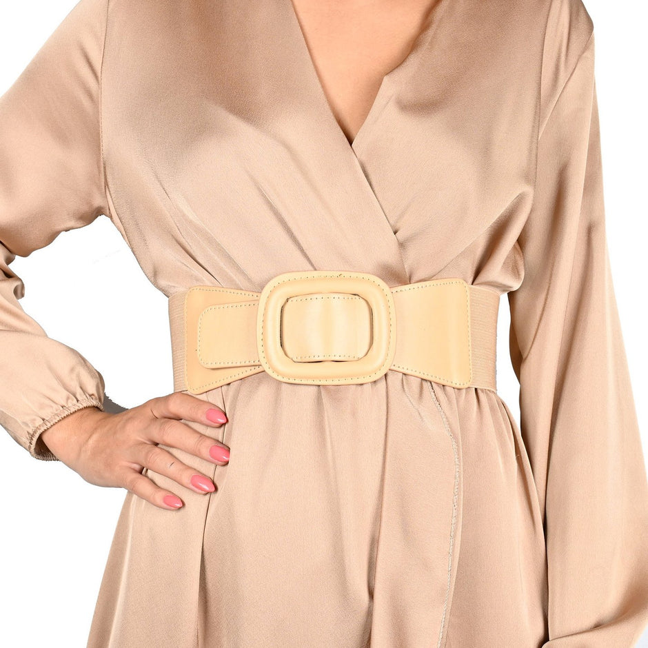 Ceinture large avec boucle rectangulaire
