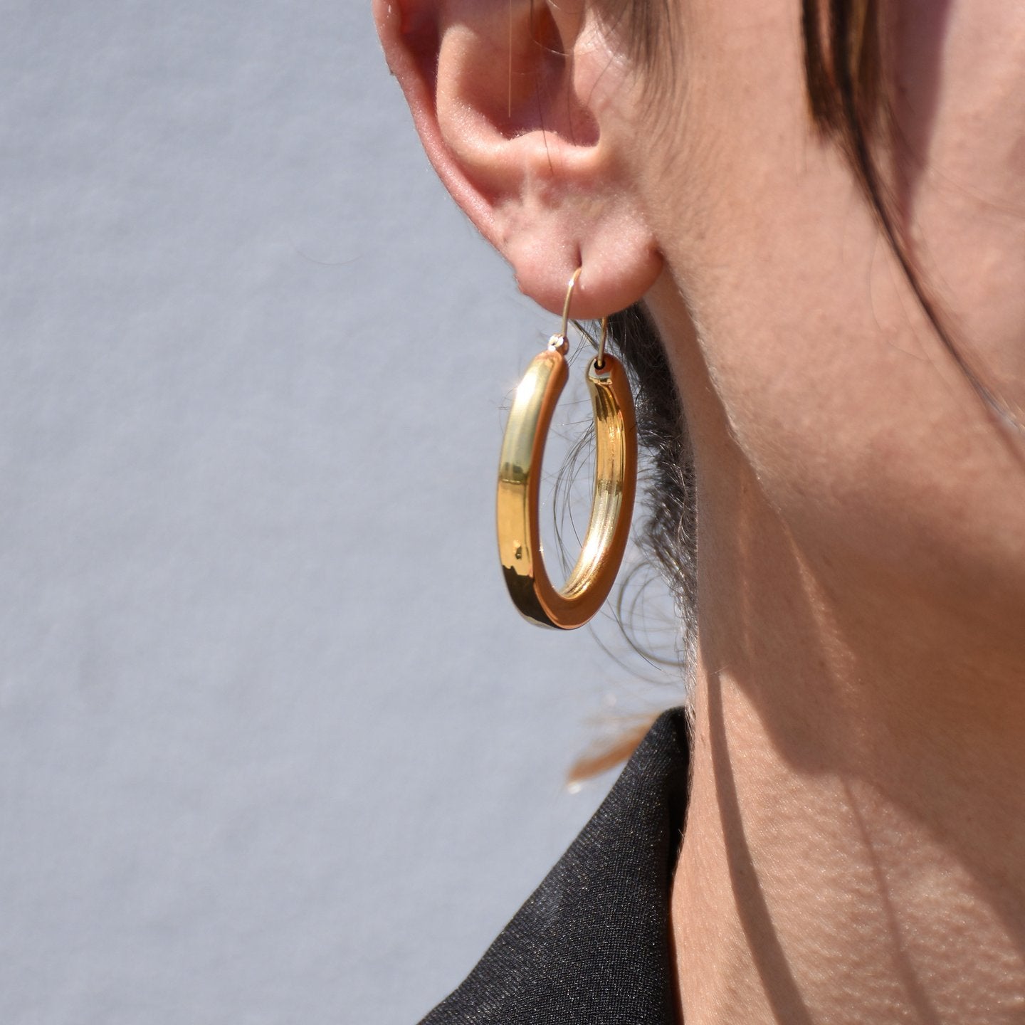 Boucle d'oreille Aria en acier lisse