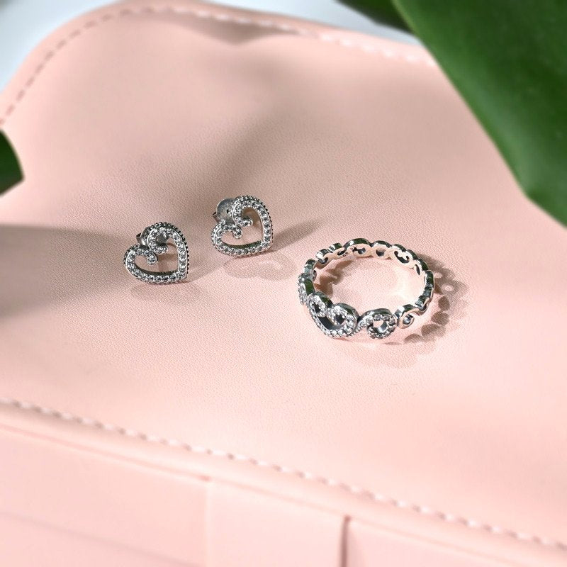 Boucle d'oreille épingle Iris cœur moyen