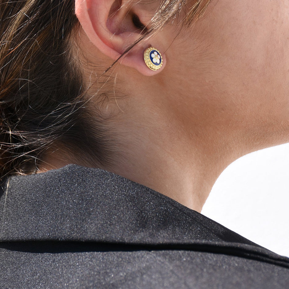 Boucles d'oreilles Aria fleur traditionnel plaqué or