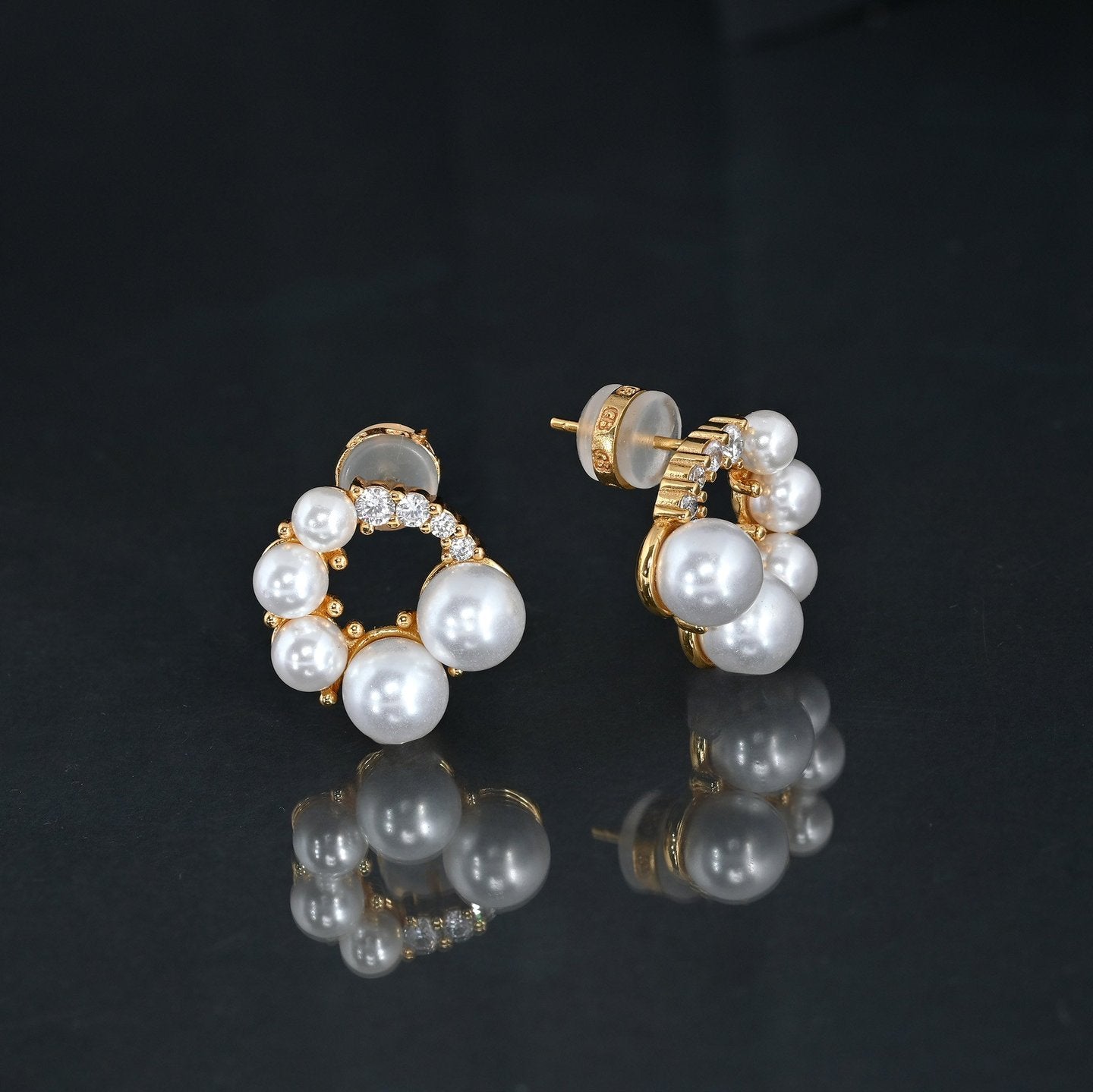 Boucles d'oreilles Luna circulaires avec perles