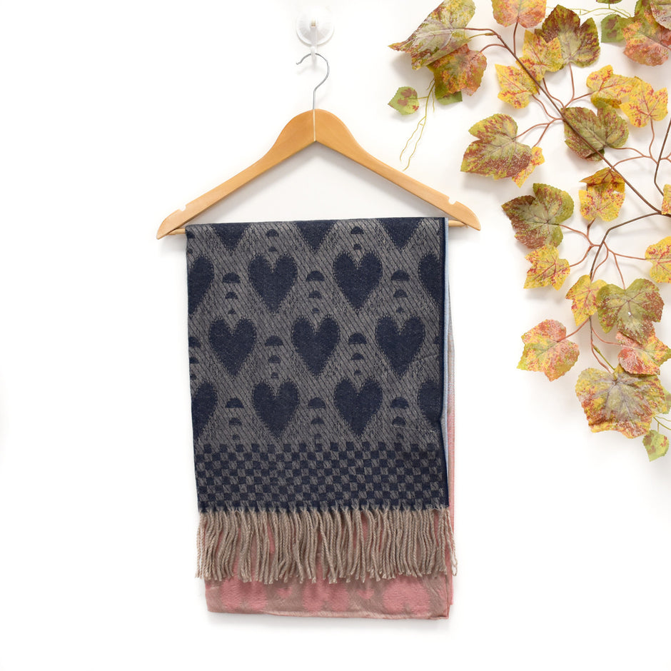 Foulard avec des coeurs