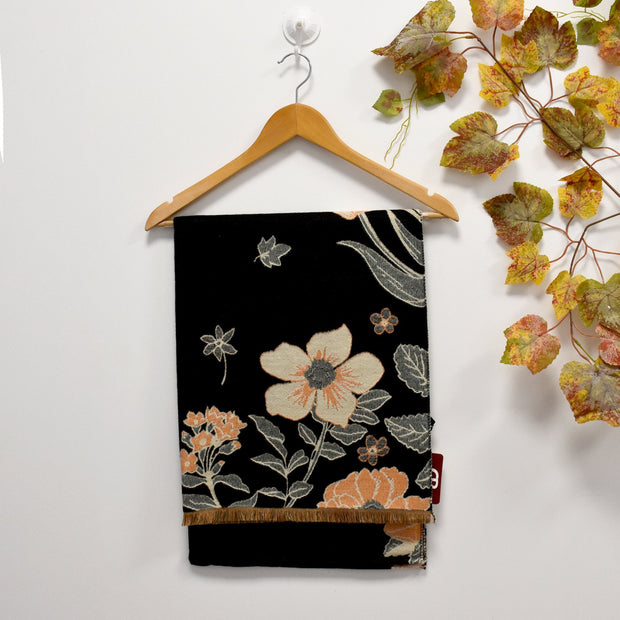 Foulard à imprimé floral et papillon