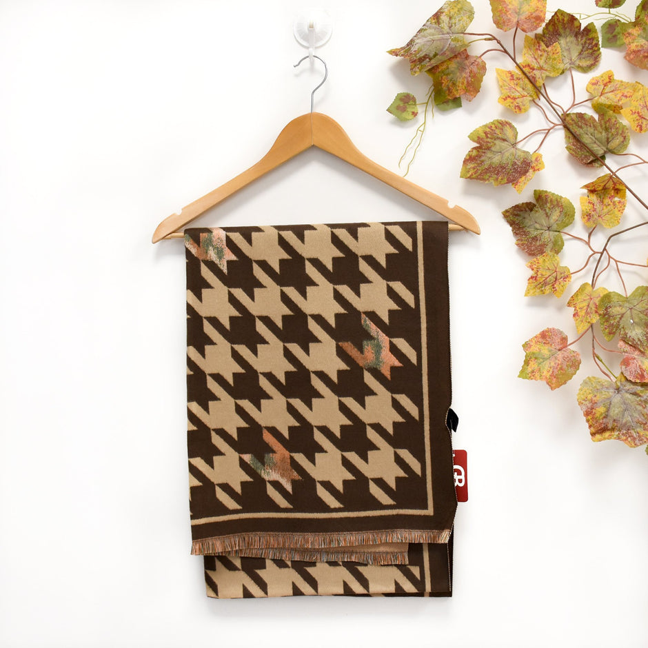 Foulard avec imprimé pied de poule