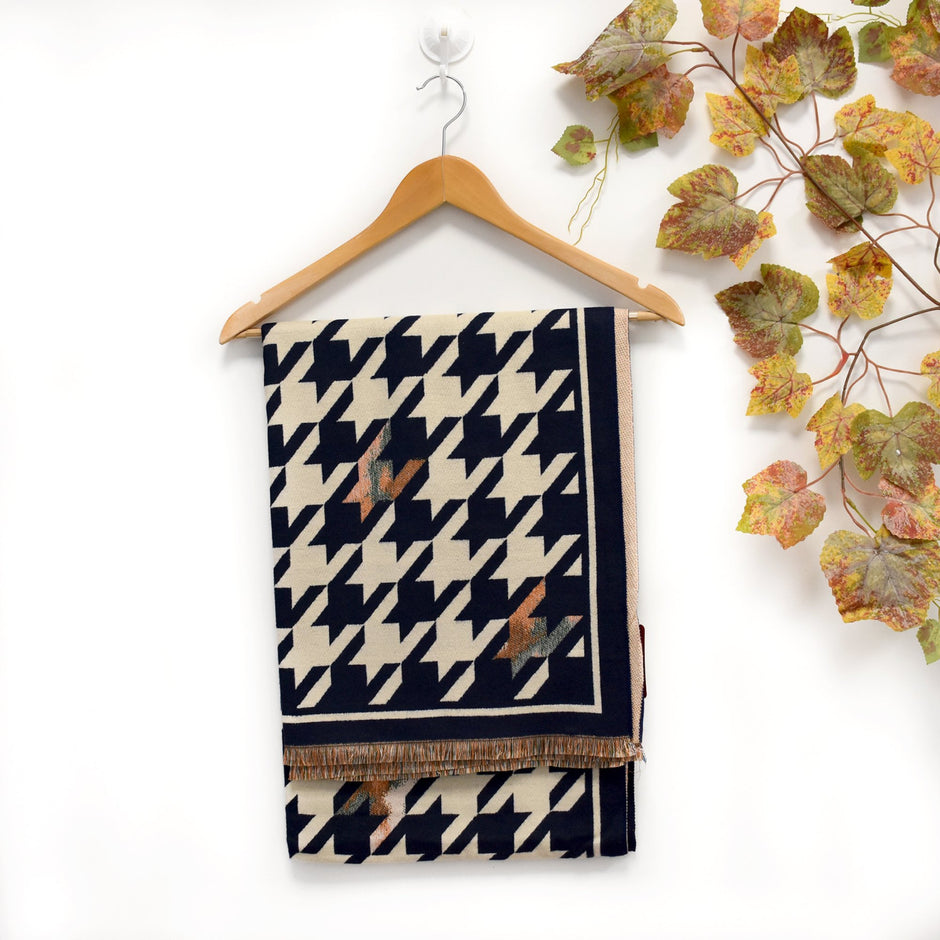 Foulard avec imprimé pied de poule