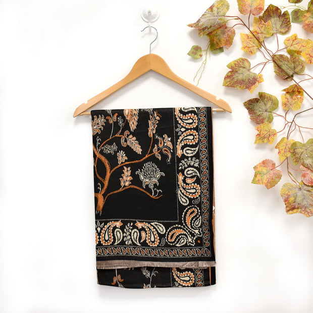 Foulard avec motif paisley