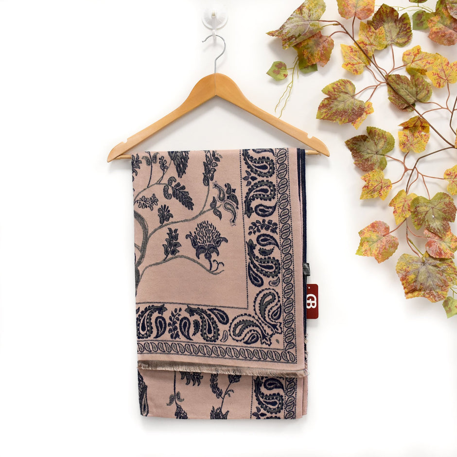 Foulard avec motif paisley