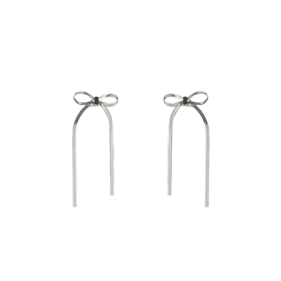 Boucles d'oreilles Alba en acier en forme de nœud