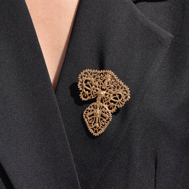 Épingle Encantos laça