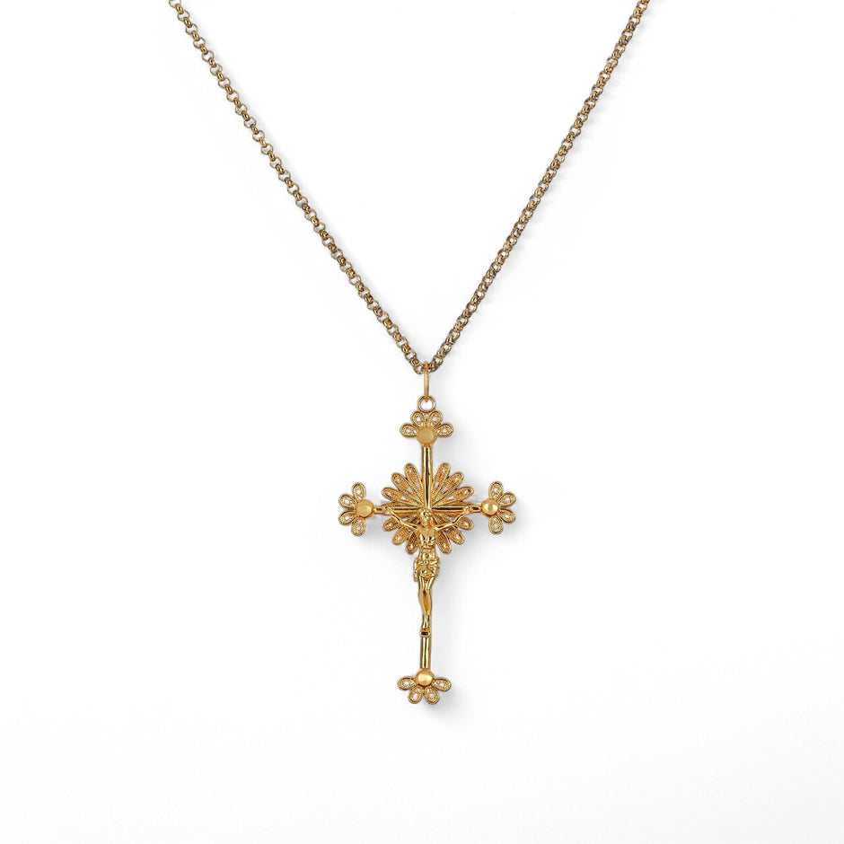 Collier filigrane crucifix semi précieuse