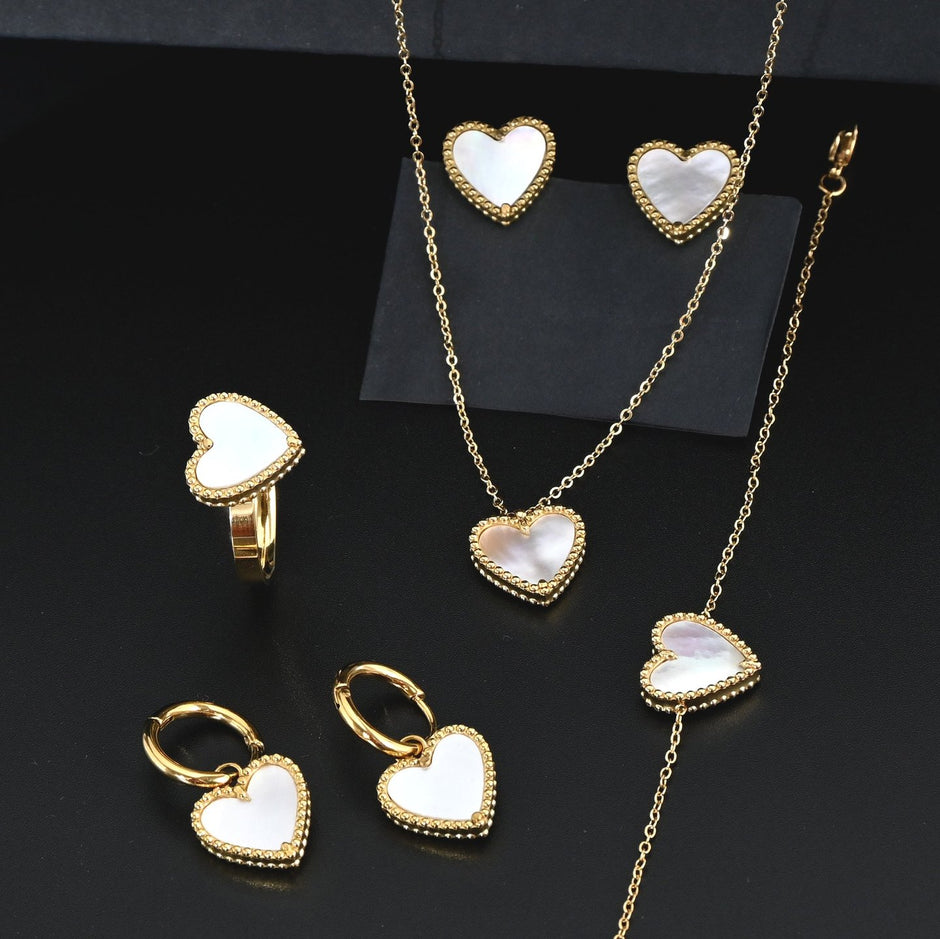 Collier en acier coeur texture et nacre