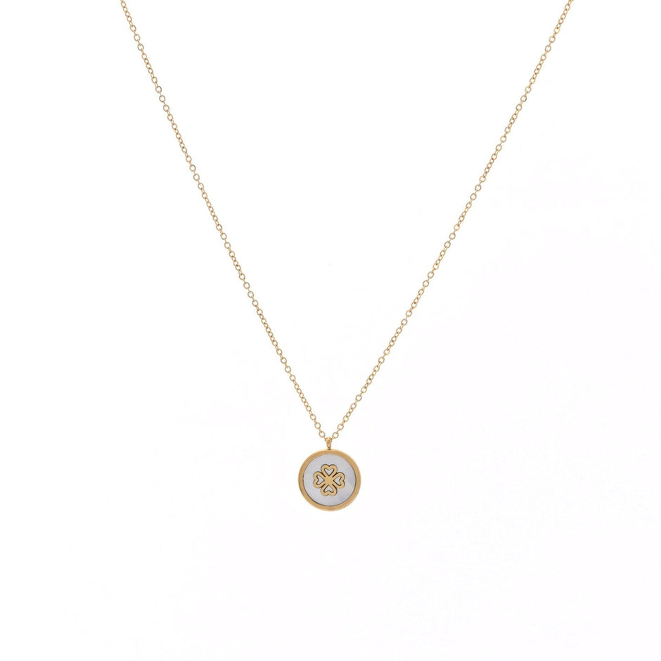 Collier en acier avec trèfle