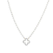 Collier en acier perles et trèfle
