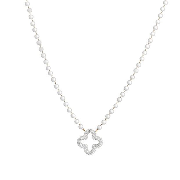 Collier en acier perles et trèfle