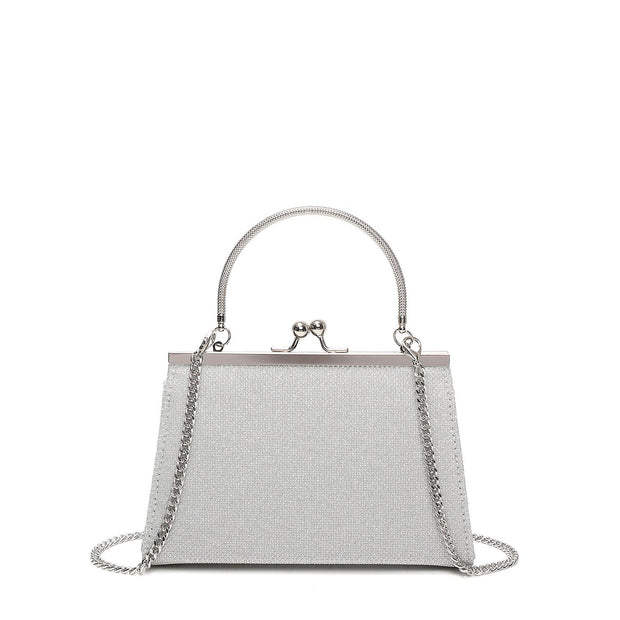 Pochette femme avec fermoir vintage