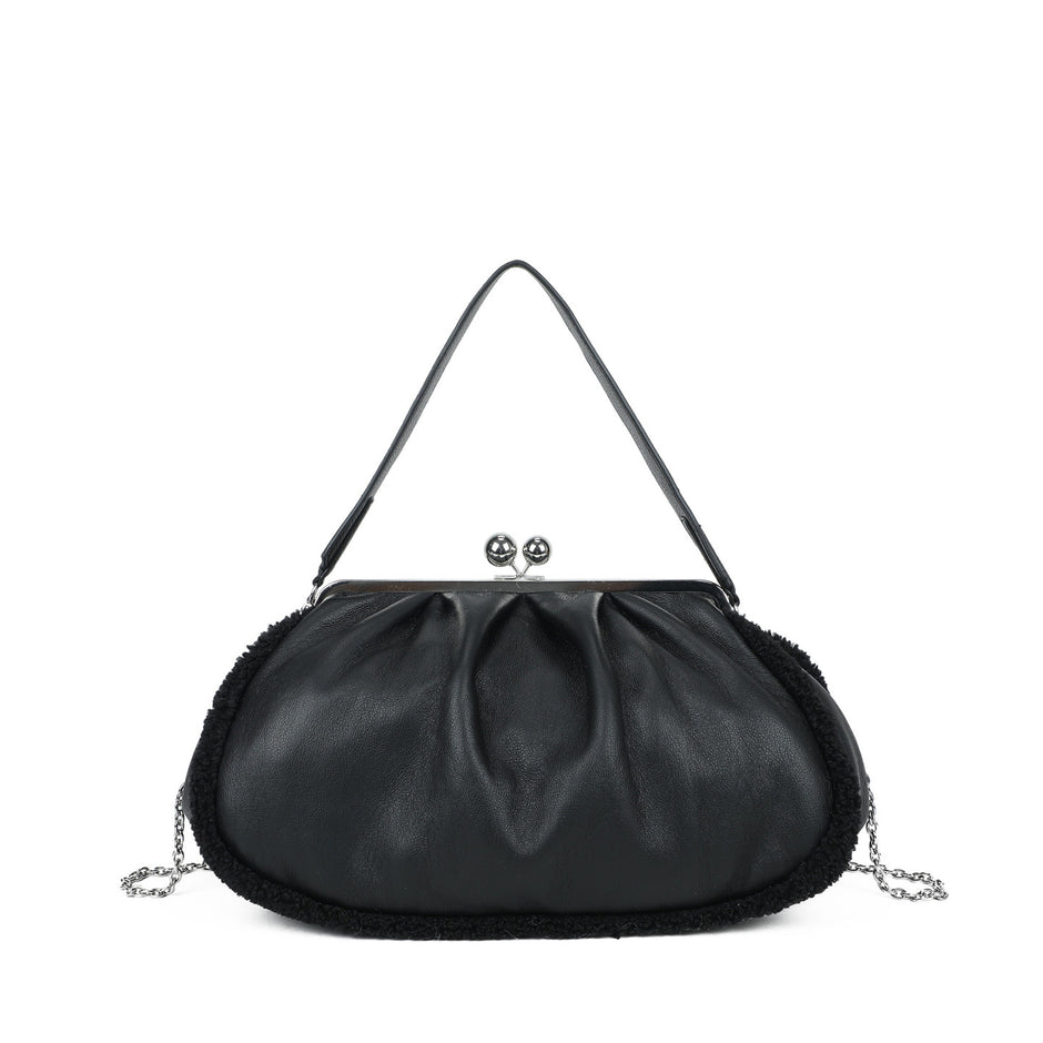 Sac à épaule avec fourrure