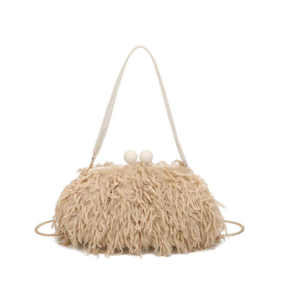 Sac à main avec poils et plumes