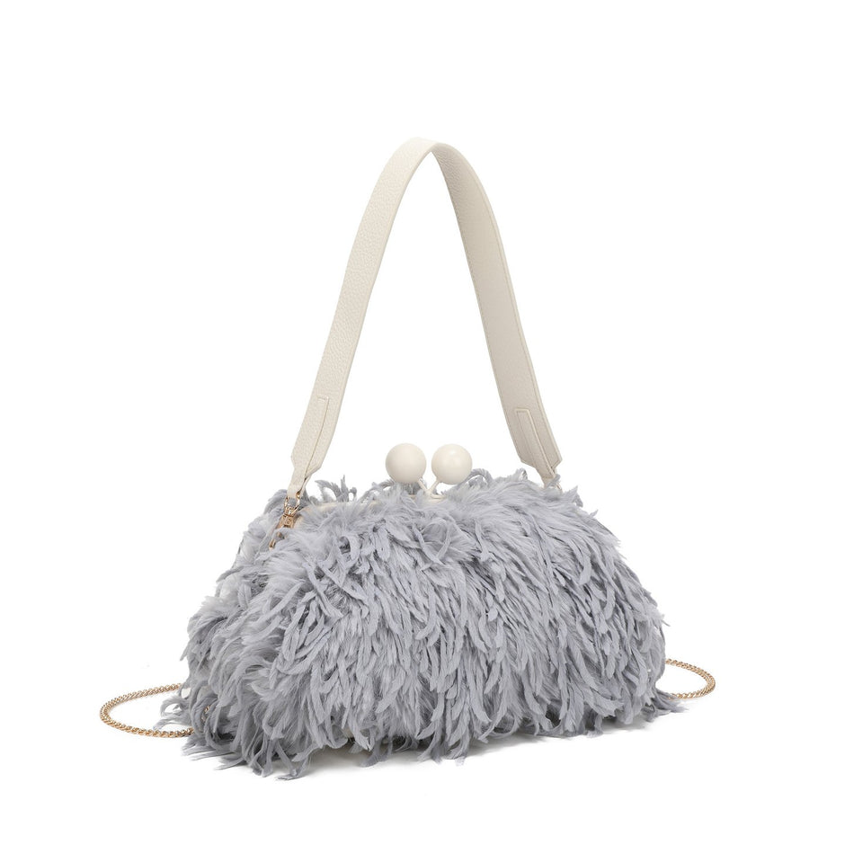 Sac à main avec poils et plumes