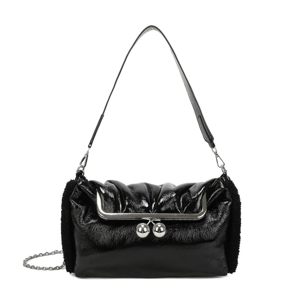 Sac à main avec tissu brillant