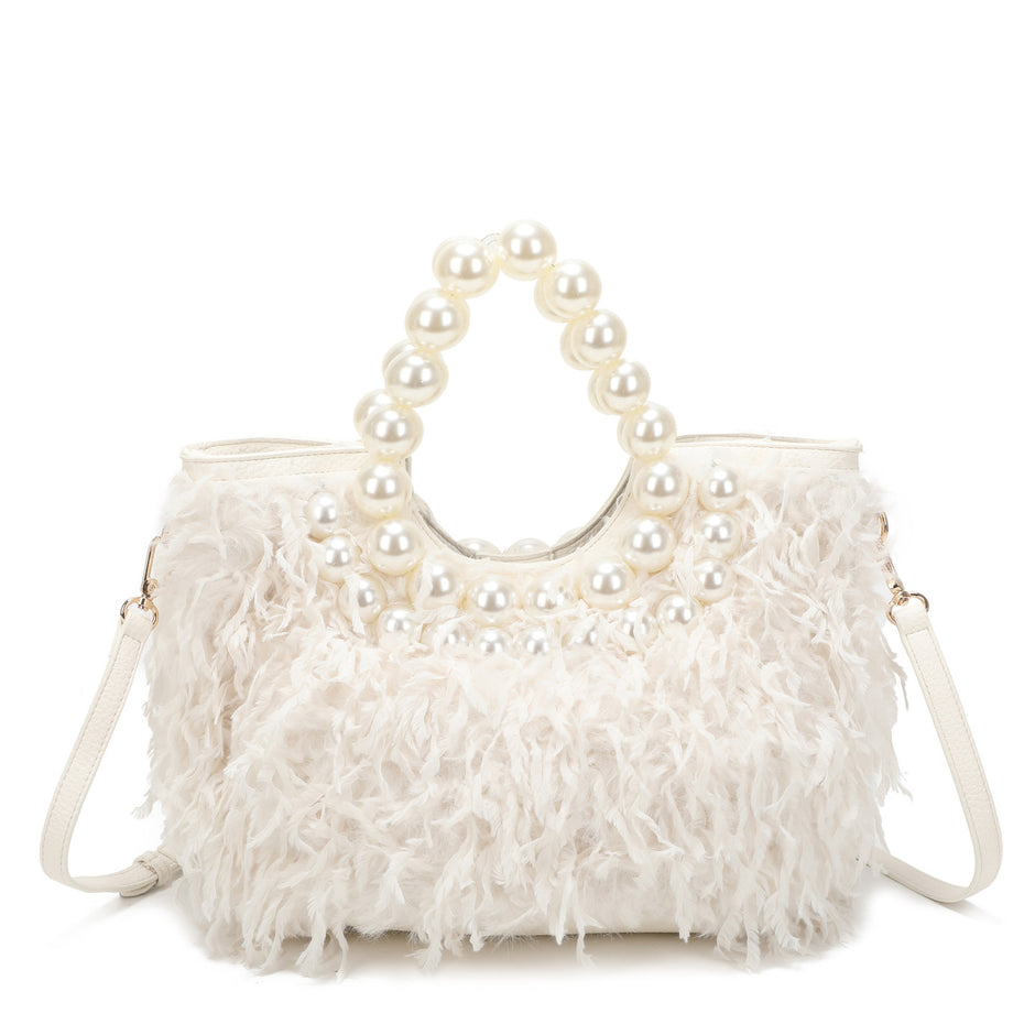 Sac shopper en fourrure et perles