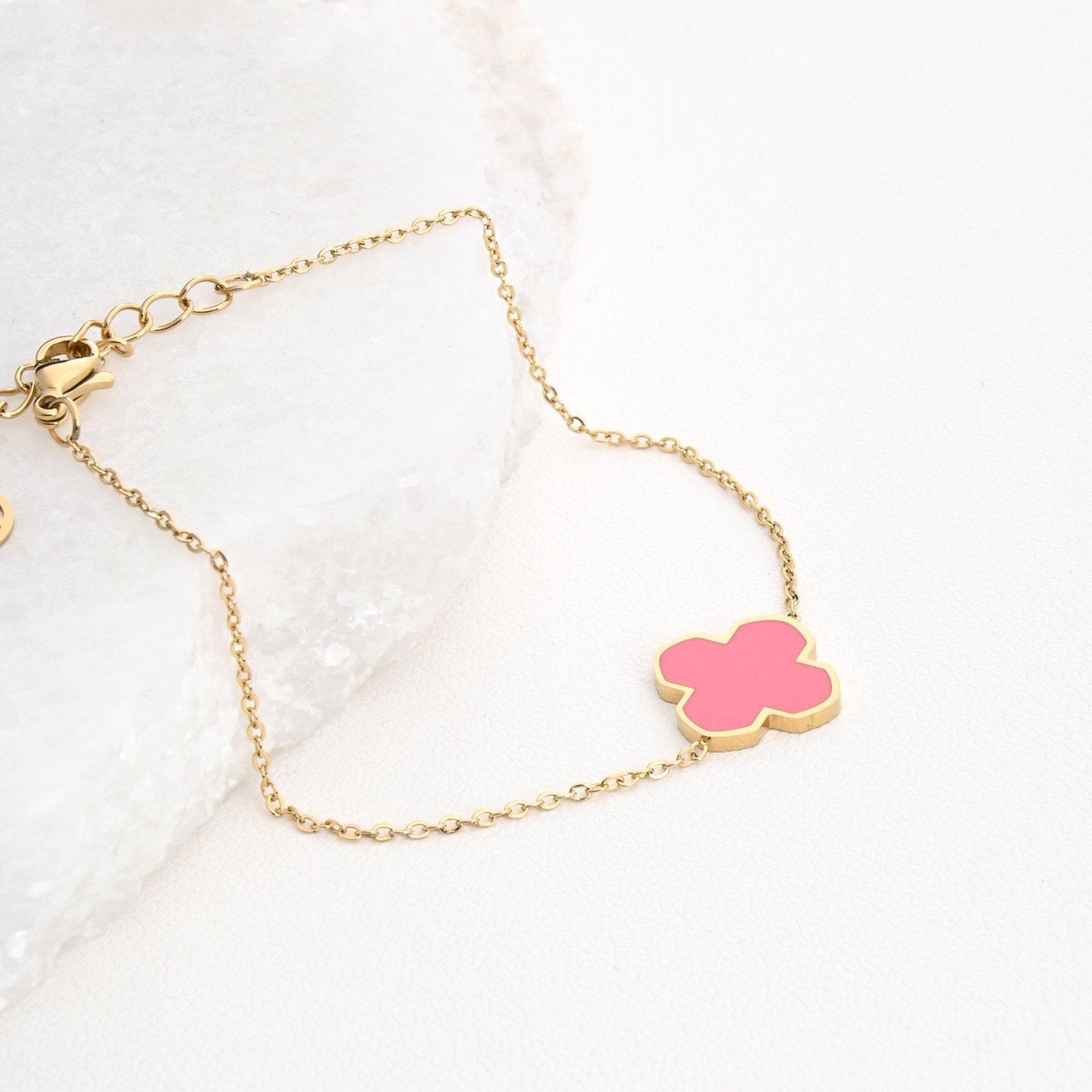 Bracelet Alba en acier trèfle rose