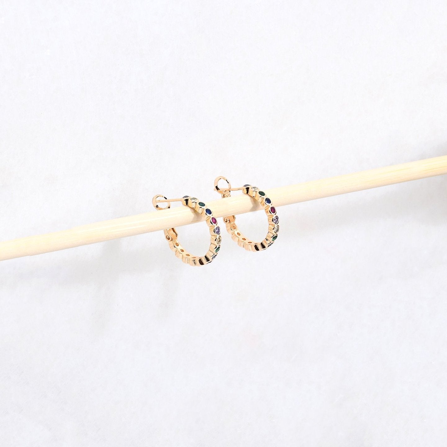 Anneaux plaqué or coloré Luna