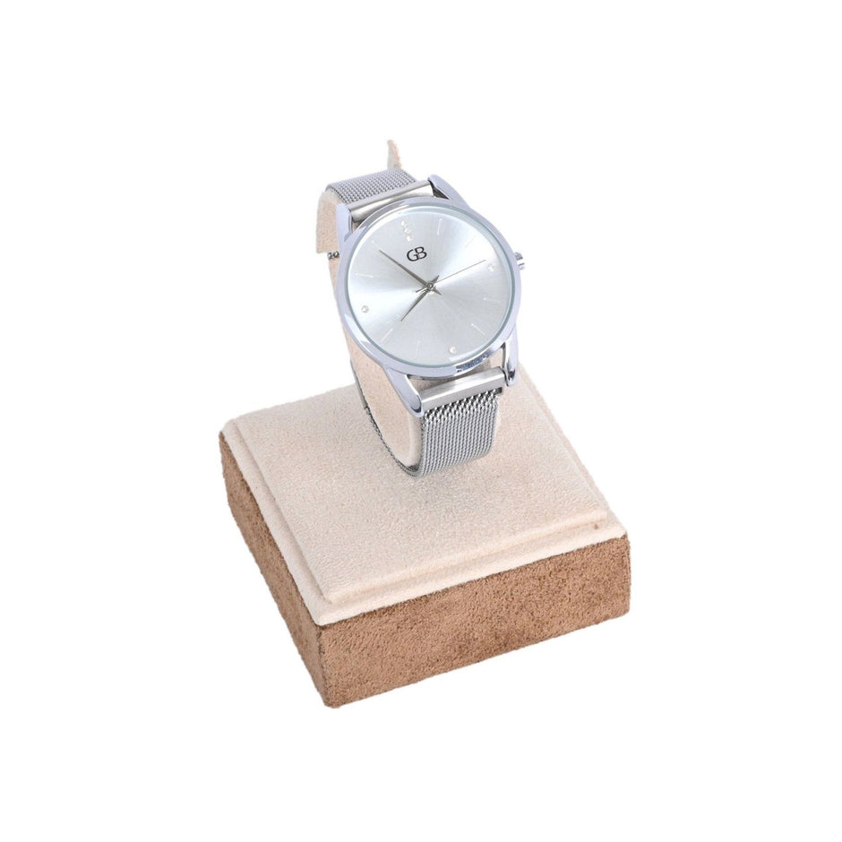 Montre analogique argent fond blanc