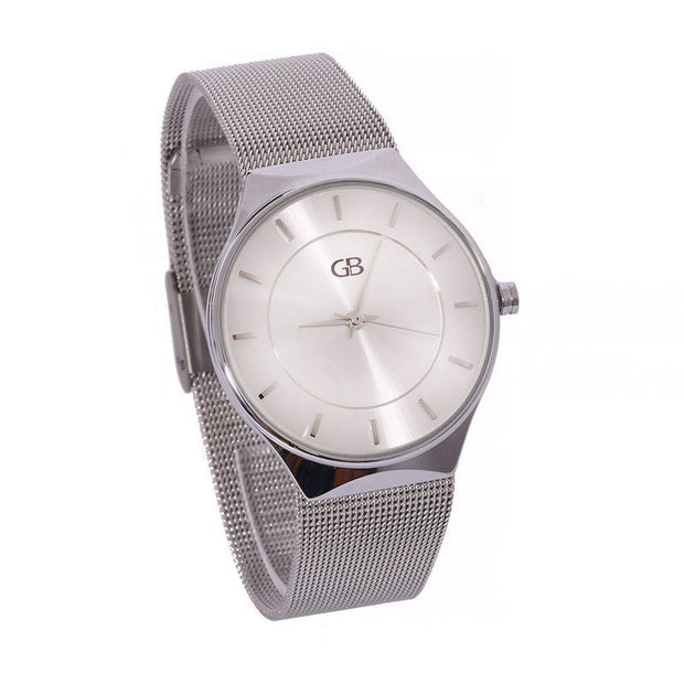Montre analogique argent fond blanc