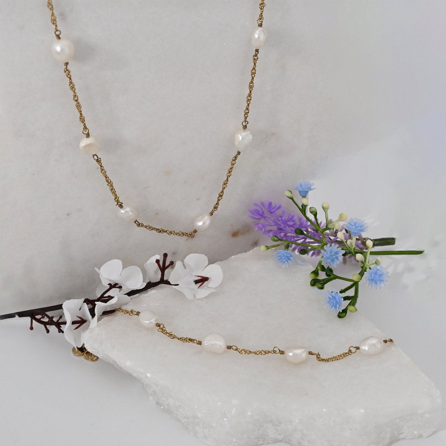 Collier en acier mince perles