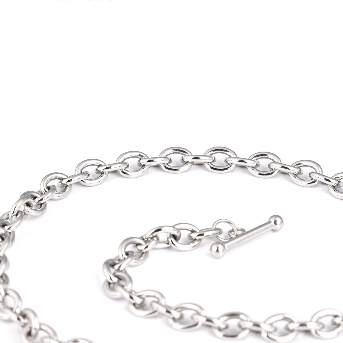 Collier en acier avec boule de brillants