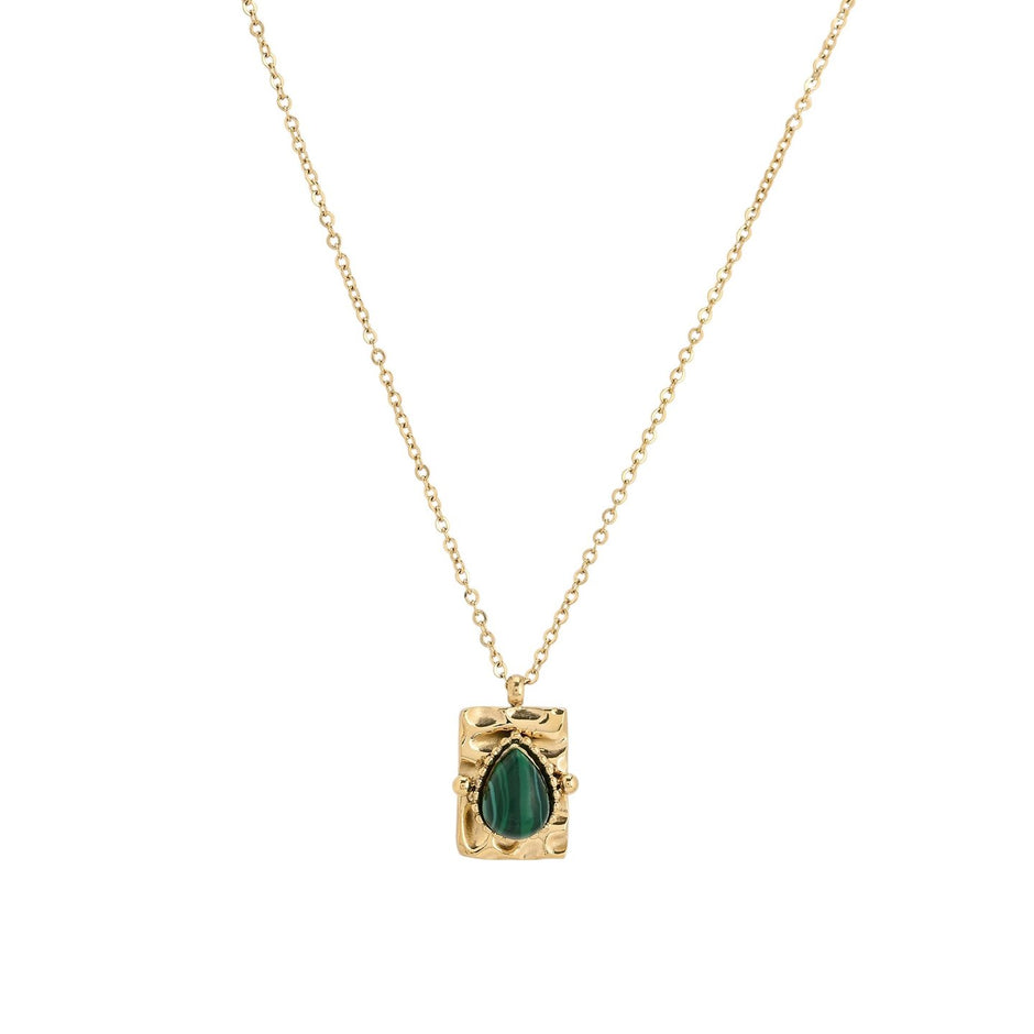 Collier en acier pendentif ovale